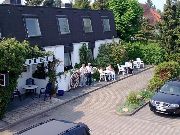 Onkel Tom'S Huette Hotel Göttingen Exterior foto